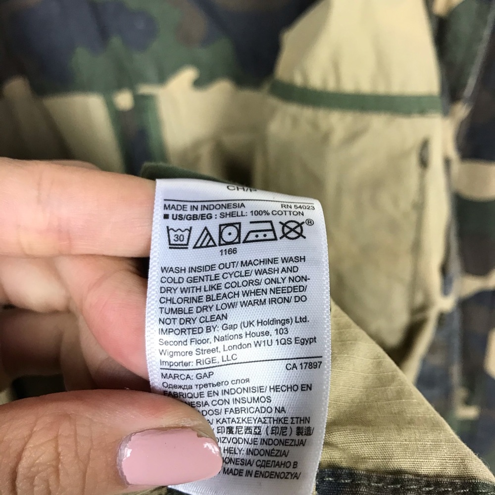 Gap Camo Jacket - image 6